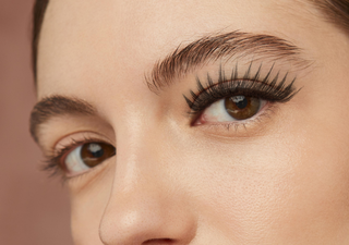 3D Mascara met fibers